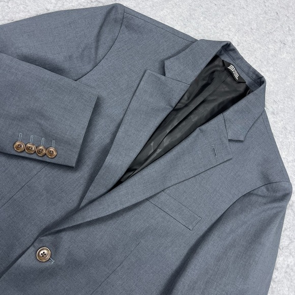 Haggar Other - Haggar Blazer Mens 38R‎ Gray Two Button Vented Smart Wash Suit Jacket Slim Fit